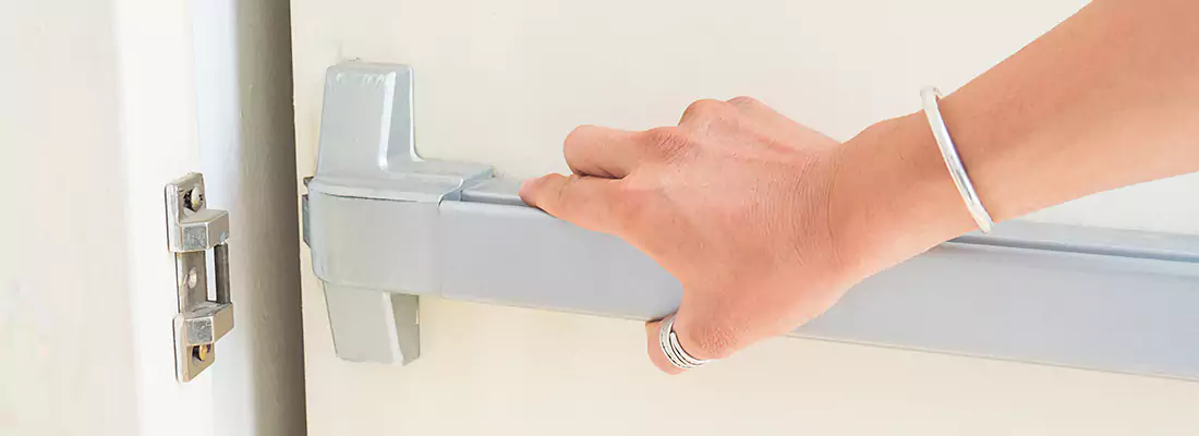 Fast and Affordable Door Panic Bar Installation in Oakville, ON