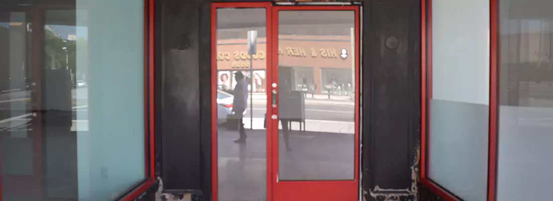 Sliding Motion Sensor Door Service in Oakville, ON